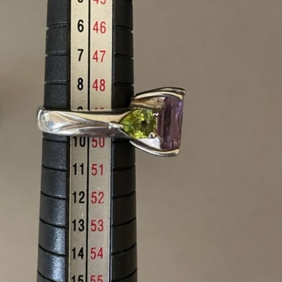 LG Rose de France Amethyst & Peridot Cocktail Ring a Heavy Sterling Silver Ring - Picture 12 of 13